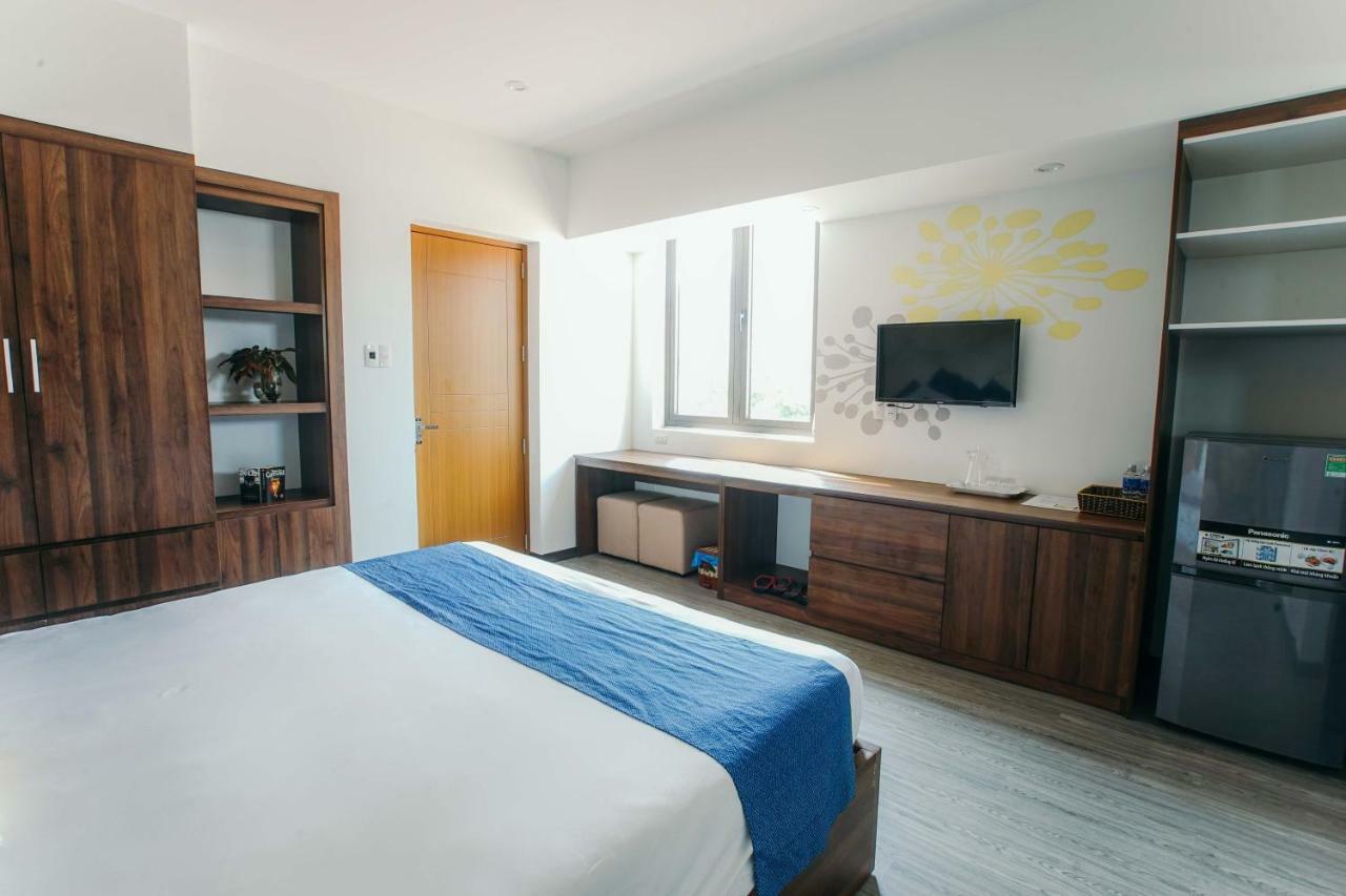 Royal Lion Hotel & Apartment Da Nang Exterior photo
